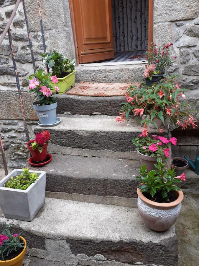 Le Refuge Des Alpes Mancelles Apartment Fresnay-sur-Sarthe Ngoại thất bức ảnh